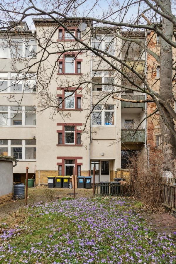 Apartment Fuer 13 Gaeste, 5 Schlafzimmer, 2 Baeder, 2 Loggia'S, Leipzig Zentrum Ost Exterior foto